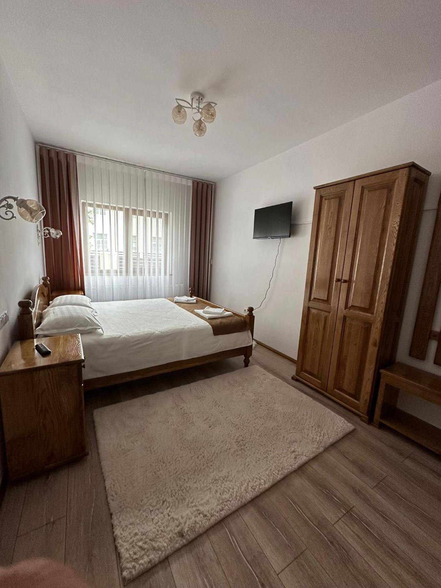 Hotel Casa Dacului Petrova Exteriér fotografie